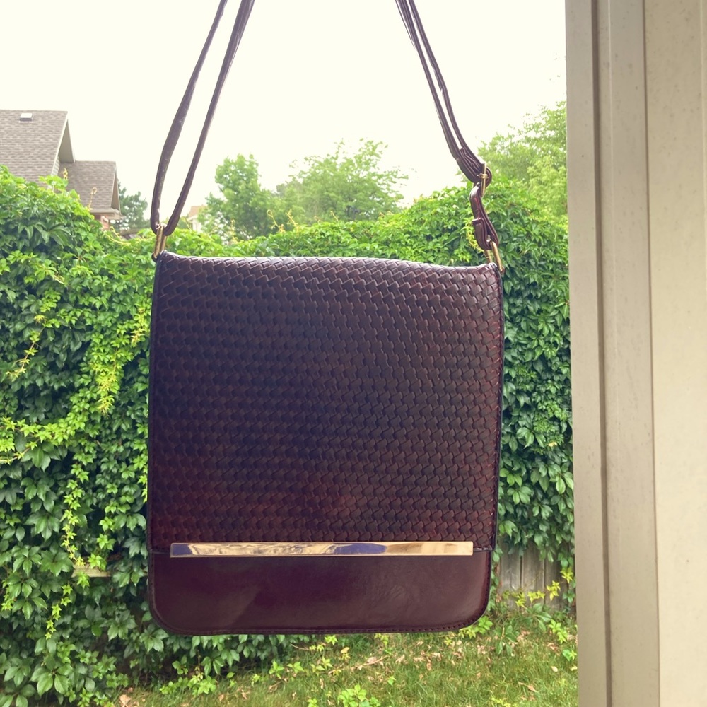 SIMI Vegan leather Envelope Purse in Merlot